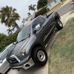 2012 Toyota Tundra 5.7 V8 4wd Sr5 