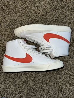 New Men’s Size 9 Blazers