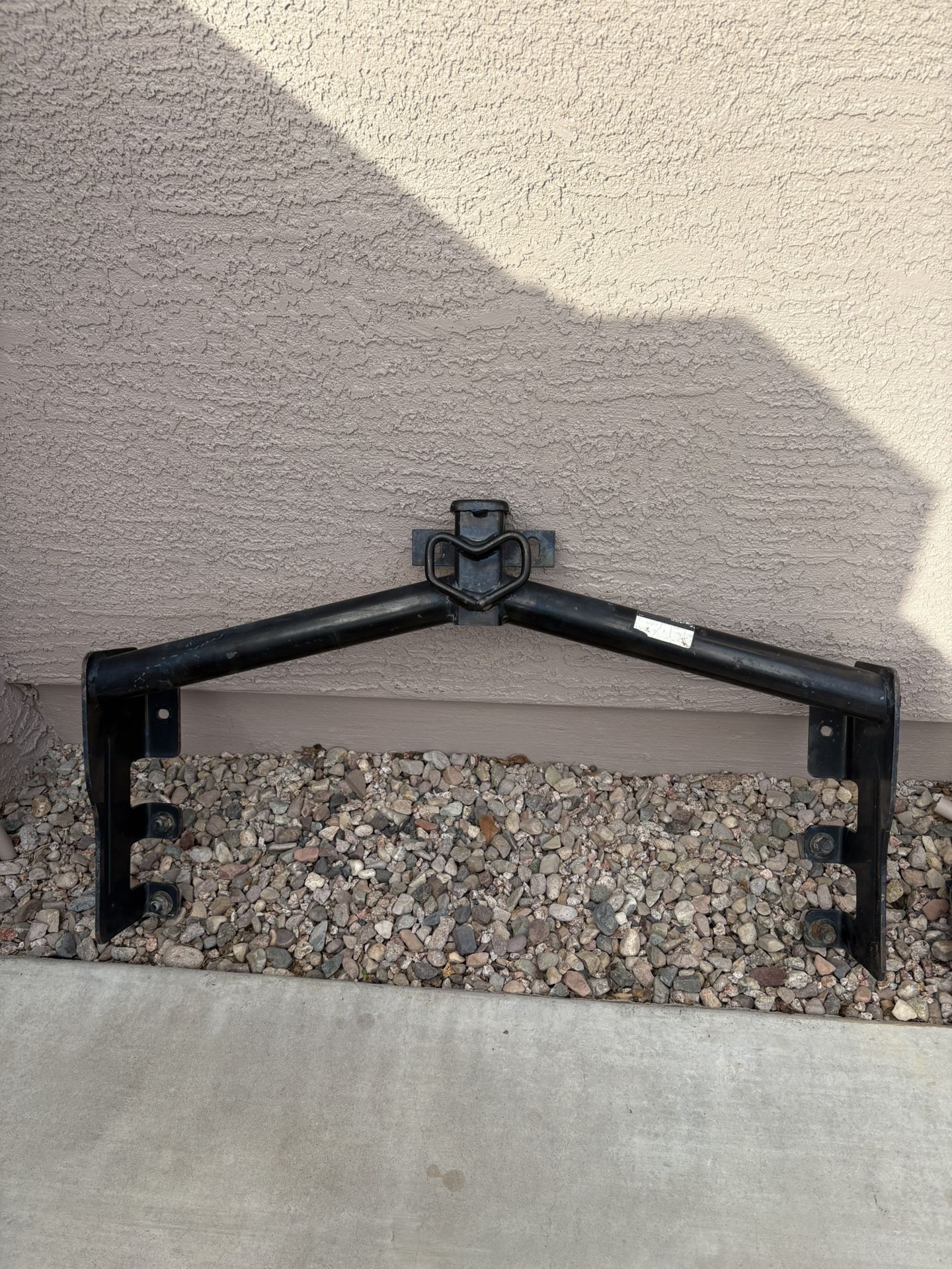 Reese Hitch Off 02 Chevy 2500