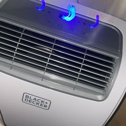 Black + Decker Portable Ac 