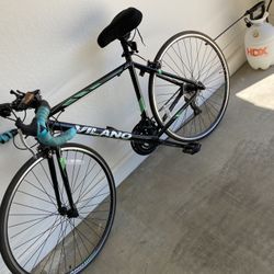 Vilano Road Bike 