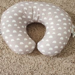 Boppy nursing pillow, Never Used!