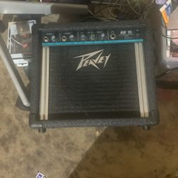 Peavey  KB-15 acoustic amplifier