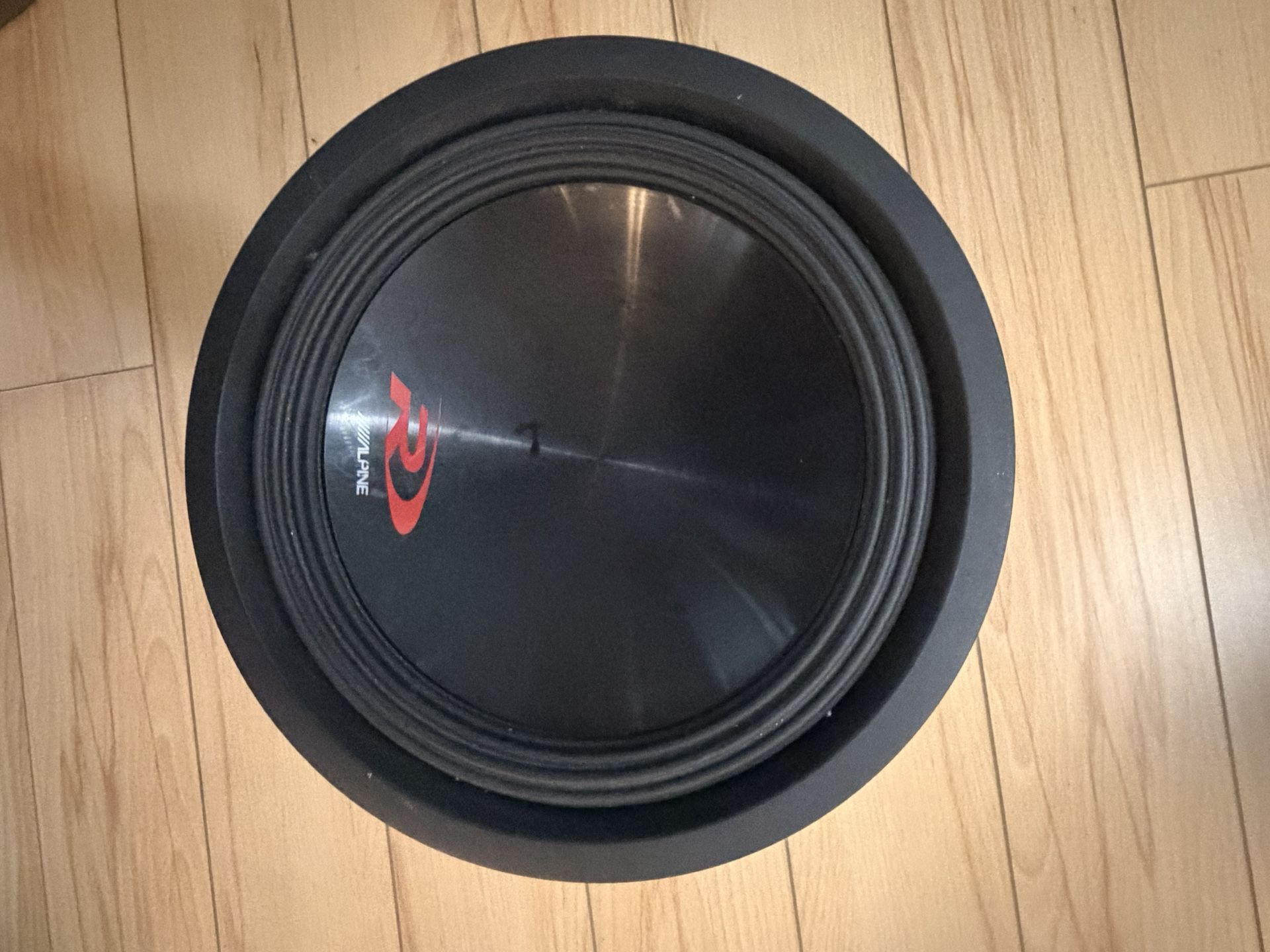Alpine Type-R 12-inch subwoofer for Sale in Laguna Hills, CA - OfferUp