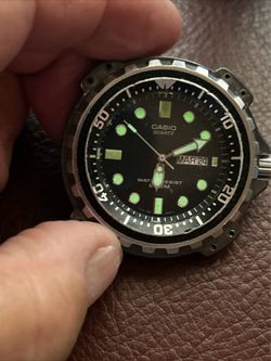 Casio quartz divers watch