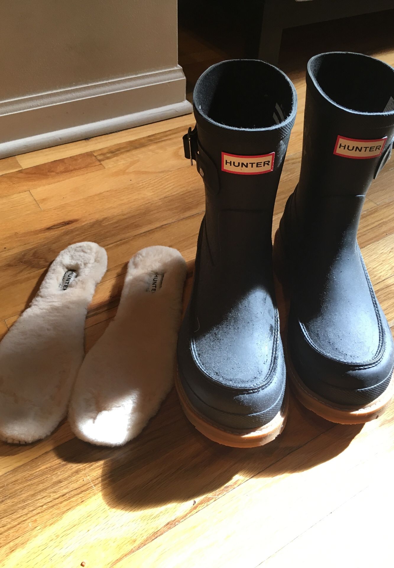 Hunter rain boots size 9