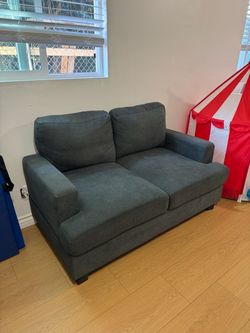 Wayfair - Gray- Loveseat - Couch - Pick Up Only