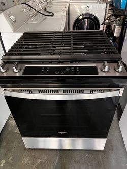 WHIRLPOOL GAS STOVE (LIKE NEW CONDITION)