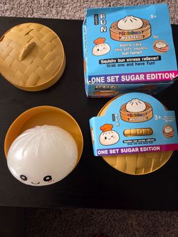 Squishy Bun Stress Reliever Sugar Edition