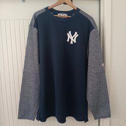 Men's New York Yankees Majestic Navy Authentic Collection On-Field Tech Fleece Pullover Sweatshirt
