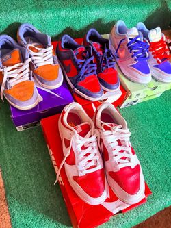 Nike dunks size 8m take a sec and read