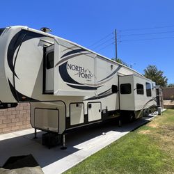 2017 Jayco 375BHFS