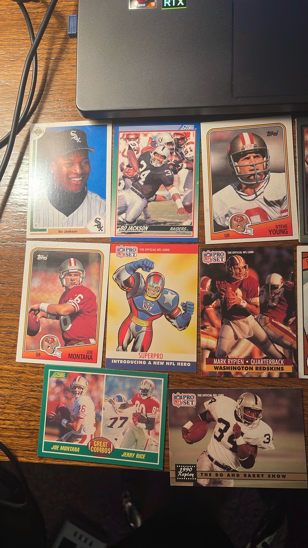 17 Card Football Stars Pack