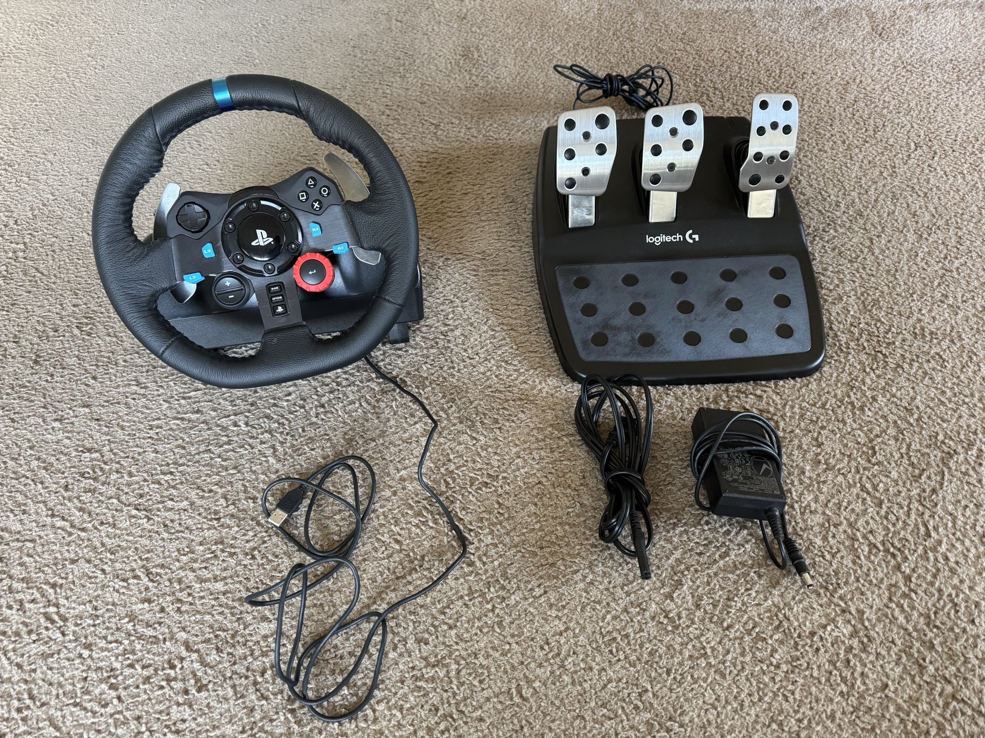 Logitech g29 Racing Wheel