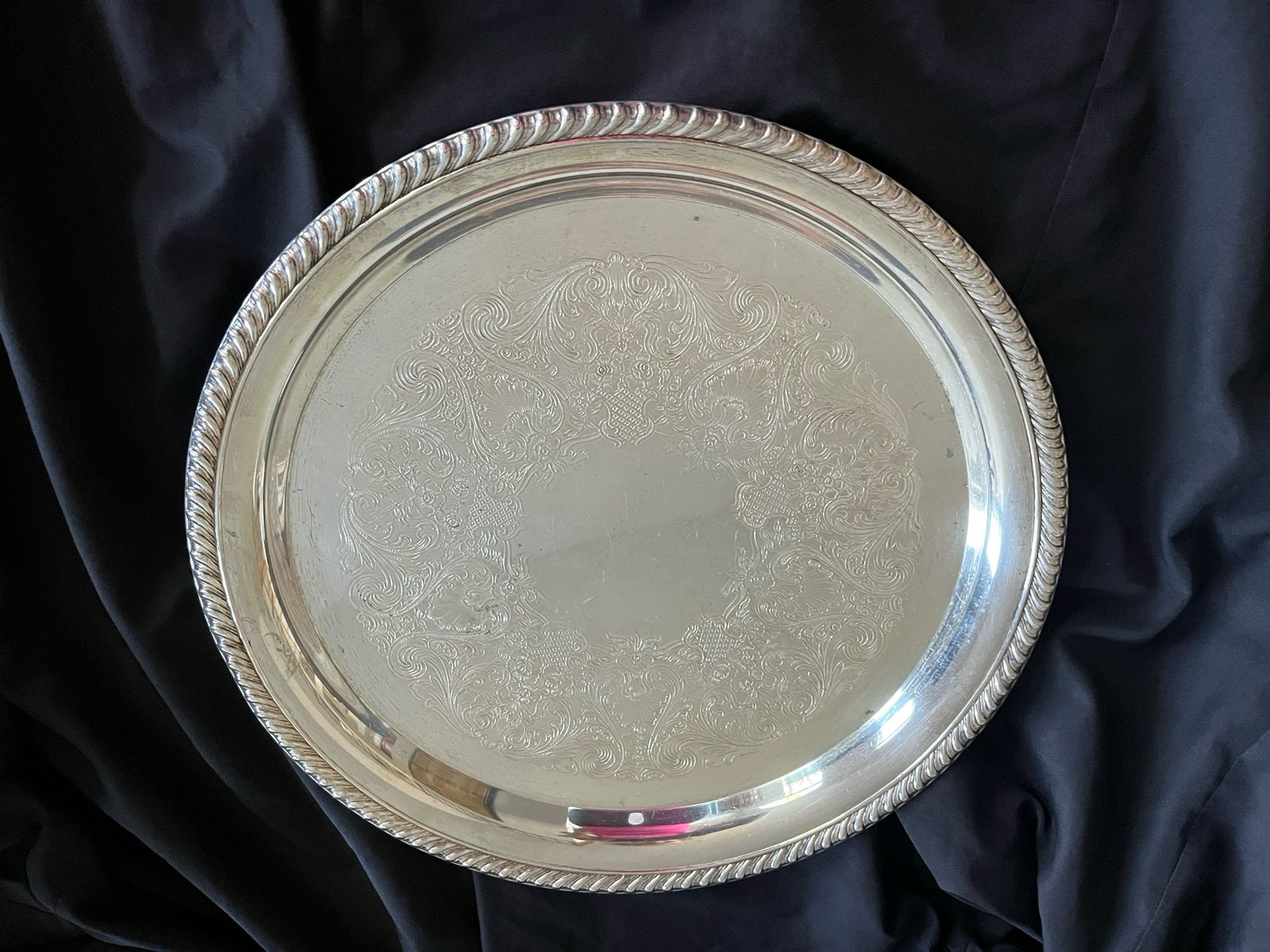 Vintage 12” Wm. Rogers Silver Plated Serving Tray