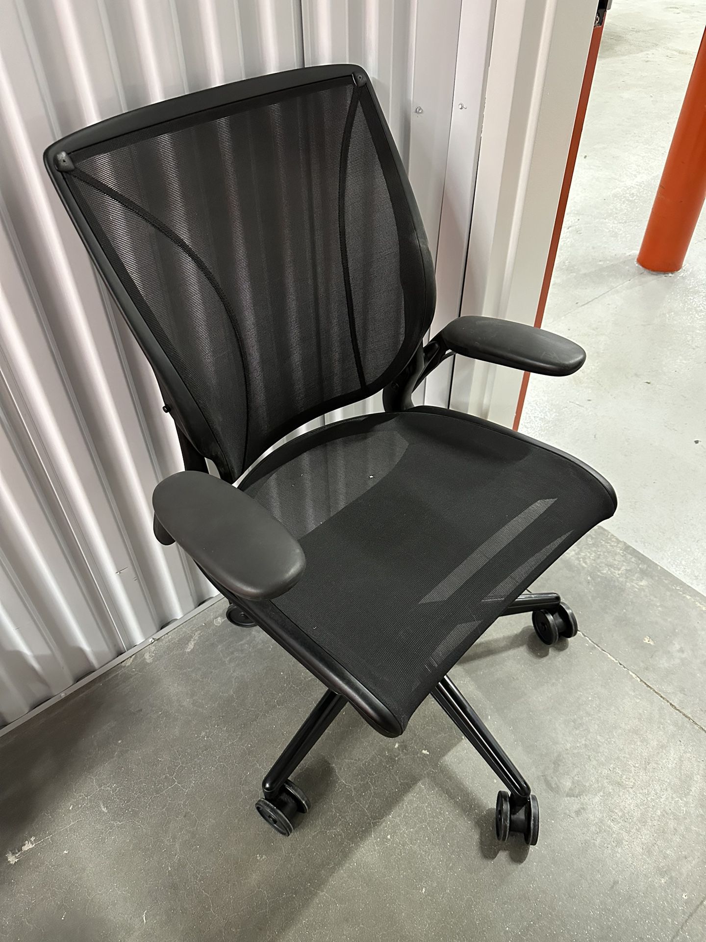 Humanscale Office Chair $75