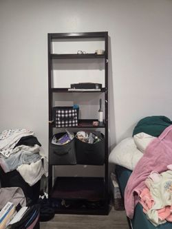 Free shelf