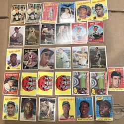 622 Vintage Topps Baseball Cards