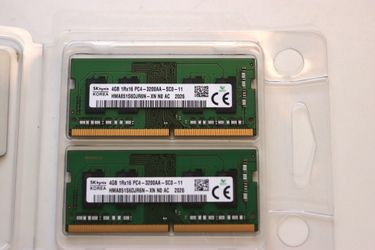SK Hynix 4GB DDR4 Laptop RAM, 1Rx16 PC4-3200AA-SC0-11