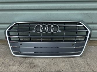 OEM 2018-2020 AUDI Q5 S-LINE FRONT BUMPER GRILLE