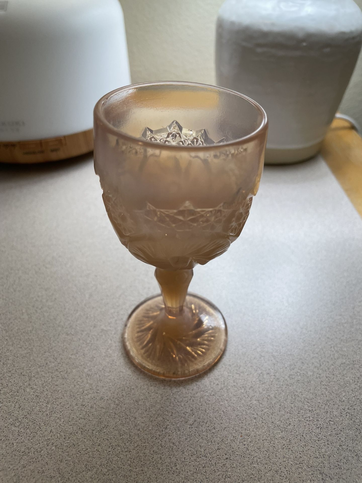 Diamond Point Indiana Goblet - Milky Pink