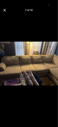 Sectional couch