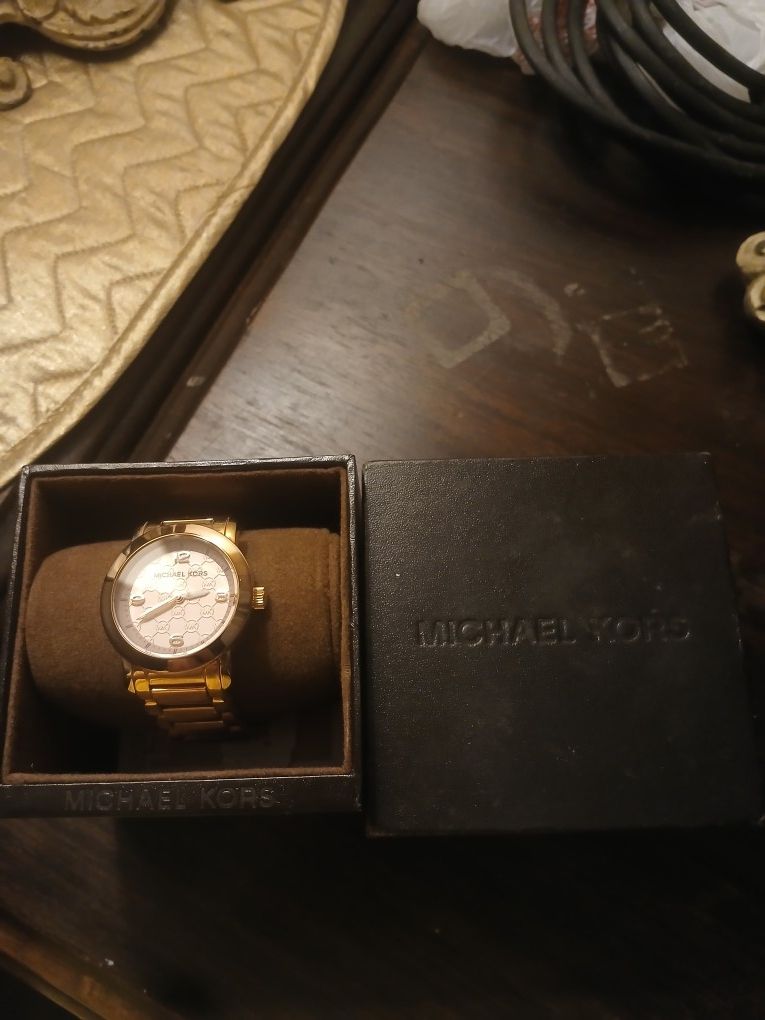 MK Watch