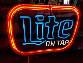 Miller Lite neon sign