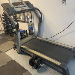 NordicTrack c2050 inclining treadmills original price new is 900 will take 150 for Sale in Lake Elsinore CA OfferUp