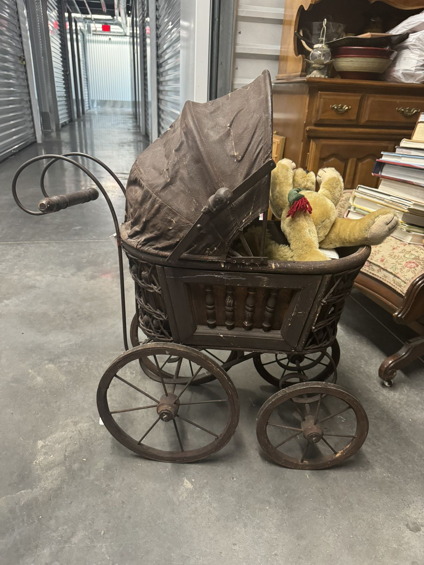 Victorian Antique Doll Carriage 