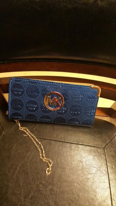 Mk wallet in blue