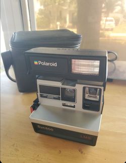 Poloroid Camera Sun 600
