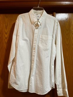 Men’s casual dress shirt