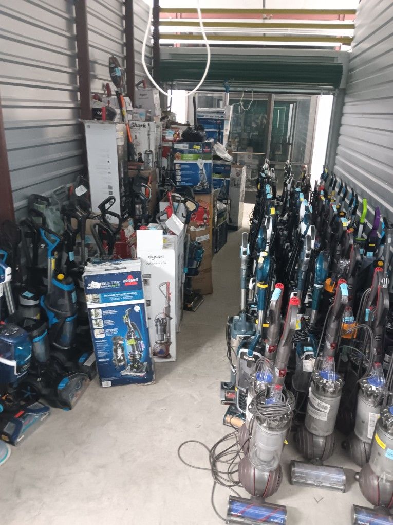 Vacuums overstock sale Dysons Sharks bissells and Hoovers