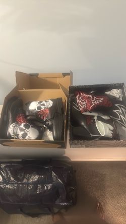 Brand news never worn!! Size 10 in females