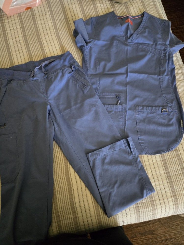 Scrub Set