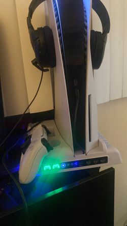 PlayStation 5 disk and digital version, with charging station, controller, and turtle beach headset