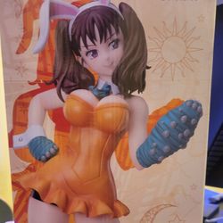 Diane BUNNY Ver. 1/4 Scale Painted Figure