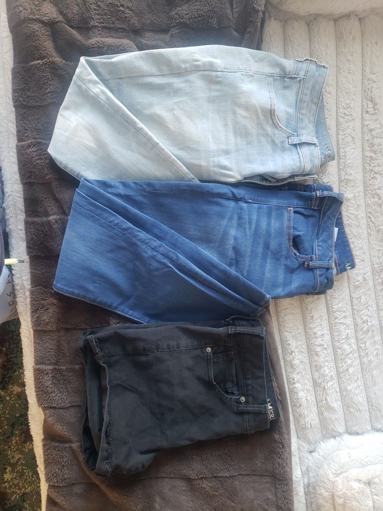American Eagle LOT