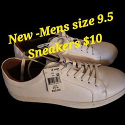 New - Men's Size 9.5 Sneakers/Tennis Shoes $10