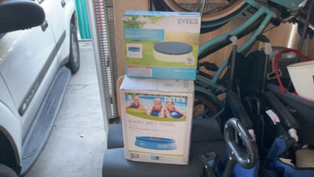 Intex Easy Set Pool & Debris Cover