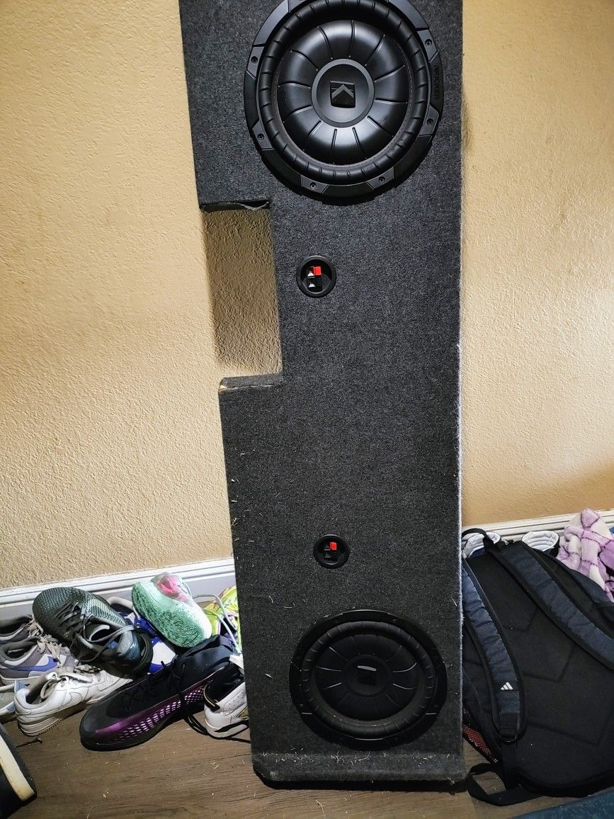 Kicker Amp And Woofer
