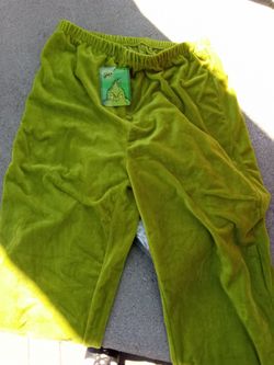 NWT Dr. Seuss The Grinch Plush PJ Lounge Pants
