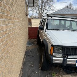 1989 Jeep Cherokee Pioneer 4 X 4