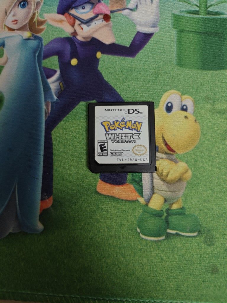 Pokemon White Original 2011 