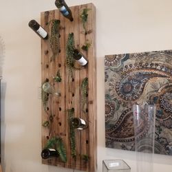 Wall Hanging Wine Rack - New
