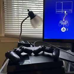 PS4  With Controllers