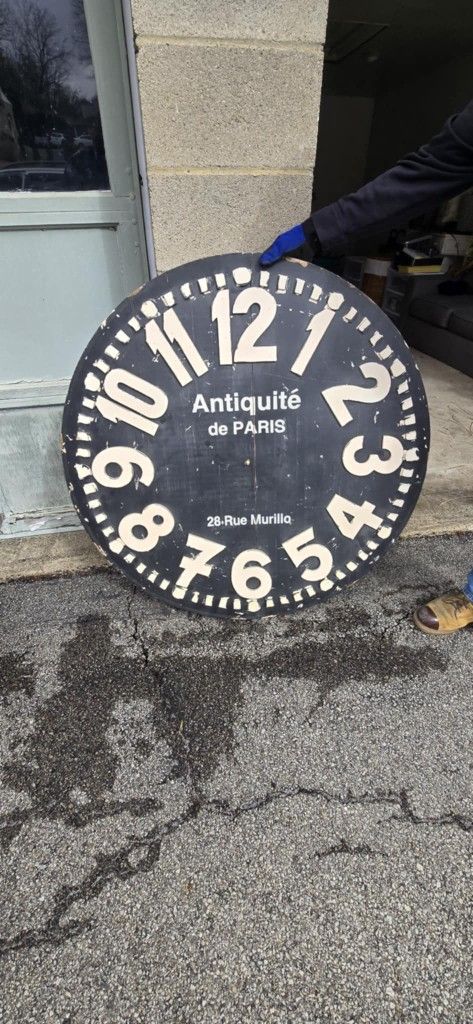 Massive Clock