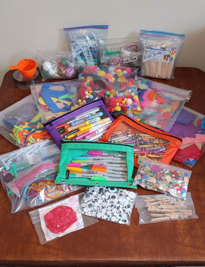 Children's Art & Craft Supplies