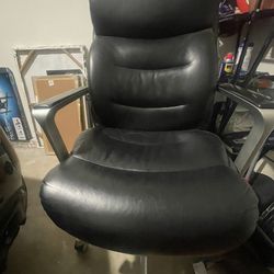 Lazy boy chair